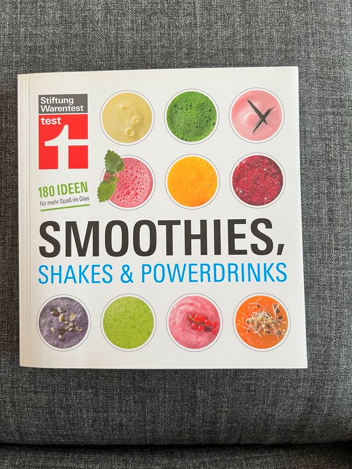 Buch Rezepte ,Smoothies, Shakes & Powerdrinks’ - neu in Detmold