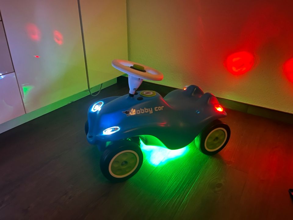 Bobby car blau mit LED Beleuchtung in Holzgerlingen