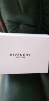 Kosmetiktasche von Givenchy Frankfurt am Main - Gallusviertel Vorschau