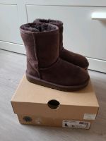 UGG Boots T Classic Niedersachsen - Varel Vorschau