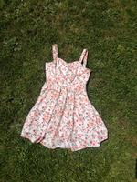 Kleid vero moda S Blumen Mini kurz 36 38 Bayern - Gunzenhausen Vorschau