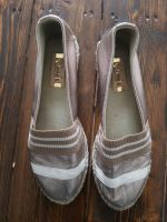 Vidoretta Espandrilles Gold Weiss 40 41 Sommer Schuhe Leder Spain Hessen - Rotenburg Vorschau