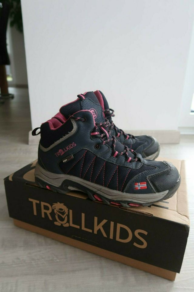 TROLLKIDS Outdoor Wanderschuhe Fjell Hiker  Mädchen 1. Hand Gr 36 in Erfurt