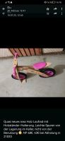 Kidzmotion Ooowee Hölzernes Laufrad rosa/pink mit Fahrradständer Bergedorf - Hamburg Lohbrügge Vorschau