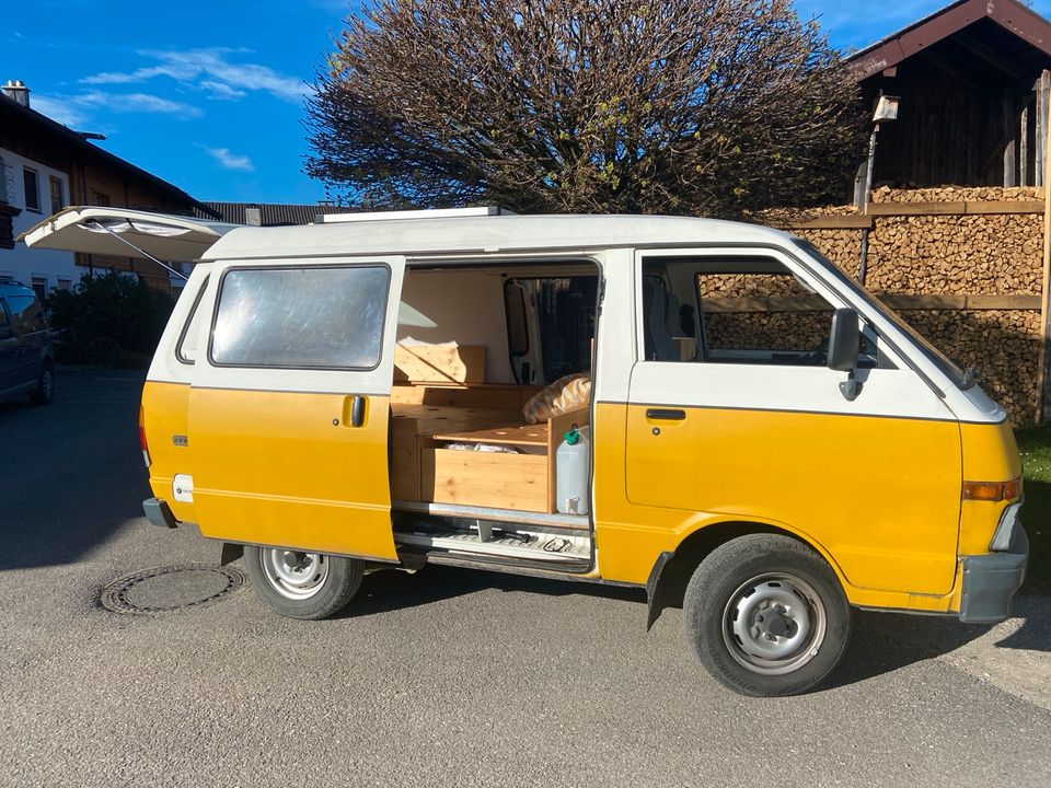 Nissan Vanette C220 Wohnmobil (ähnlich T3) Camper in Schonstett