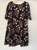 geblümtes Kleid Bautzen - Großpostwitz Vorschau