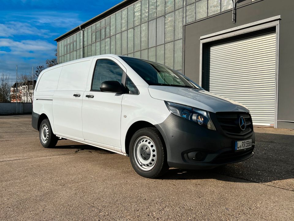 Mercedes Vito lang Transporter mieten 65.- € / Tag in Leipzig