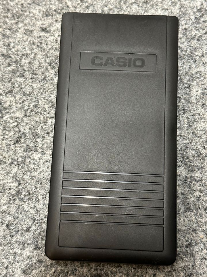 Casio Scientific Taschenrechner fx-82B Retro in Frankfurt am Main