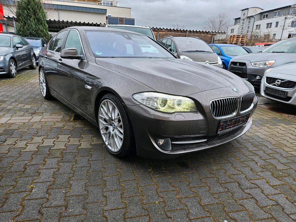 BMW 520i *Navi*Xenon*Softclose*Automatik * in Bad Kreuznach