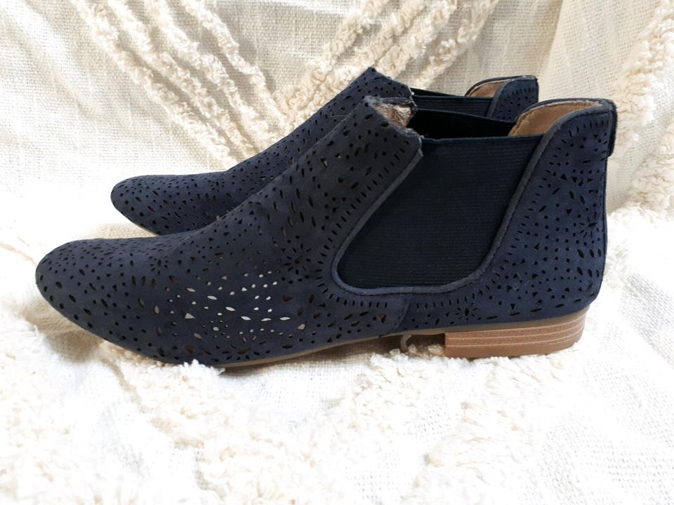 NEU #Caprice Sommer Stiefelette 39 #Leder #Cut Outs in Bad Bramstedt