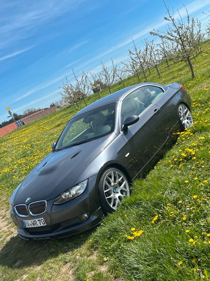 BMW 335i Cabrio Automatik TÜV Neu in Ravensburg