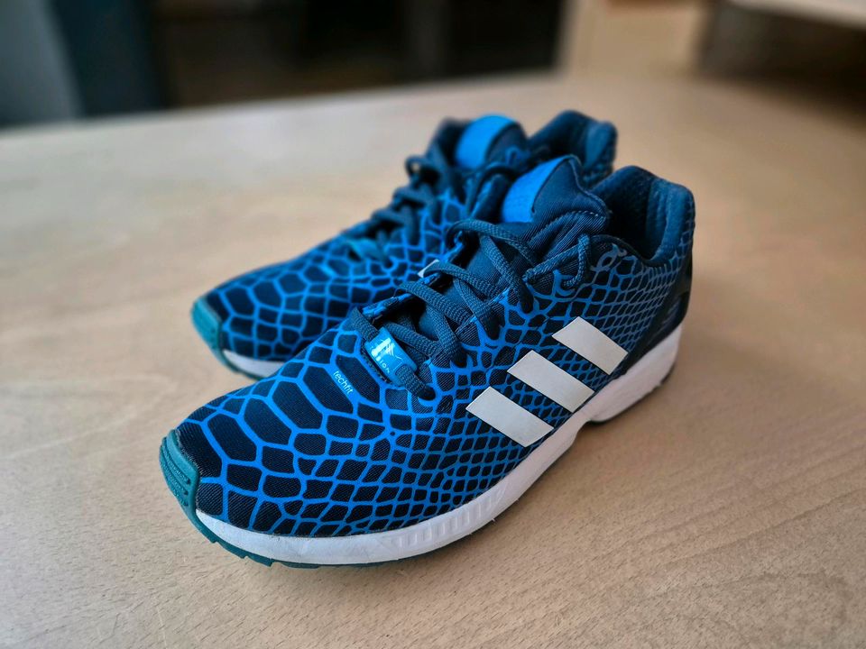 Adidas Herren Sneaker ZX Flux Techfit Gr. 44 schwarz blau in Siegen