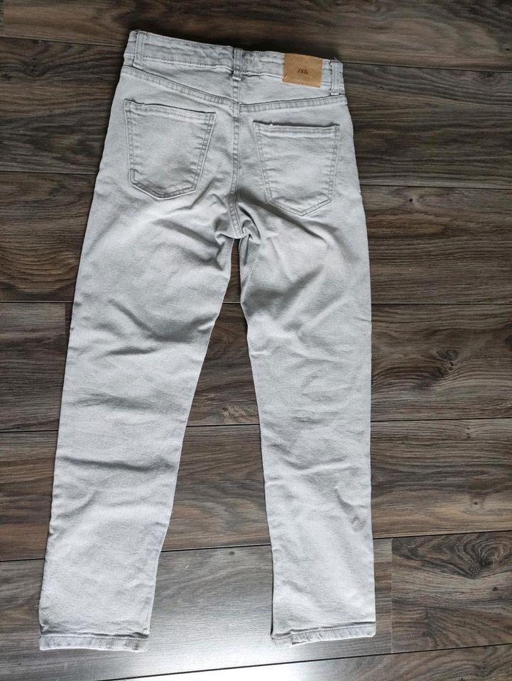 Zara Hose Jeans Jeanshose grau Größe 164 neuwertiger Zustand in Krefeld
