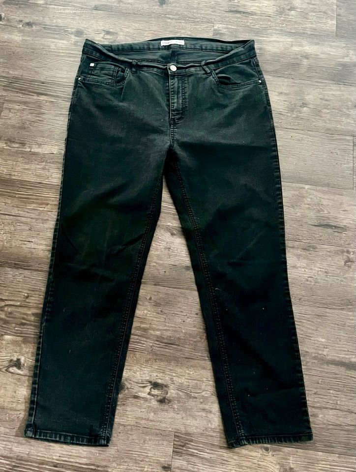 Tolle Stooker Zermatt Jeans Größe 46 (wie 44) schwarz Baumwollmix in Bremen