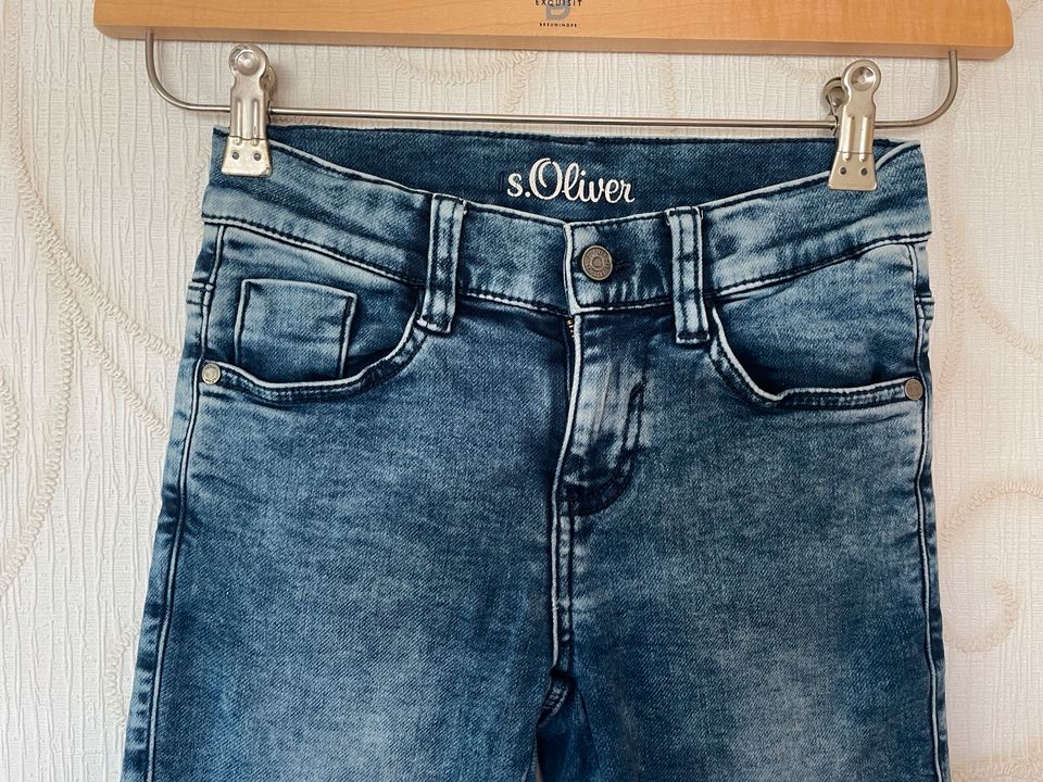 S‘Oliver Jeans Gr.140 slim in Winterbach