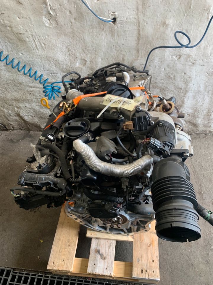 MOTOR 1.6 TCE RENAULT M5M450 M5M400 MIT ANBAUTEILE !!! in Körle