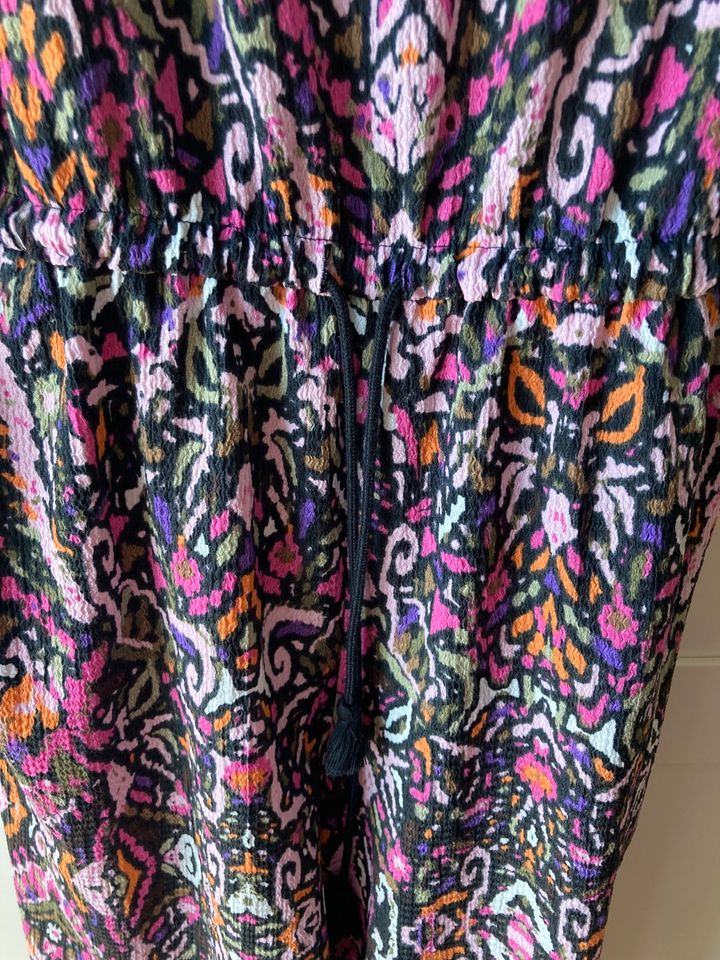 Jumpsuit Gina bunt pink orange Gr. M 40 / 42 neuwertig in Verl