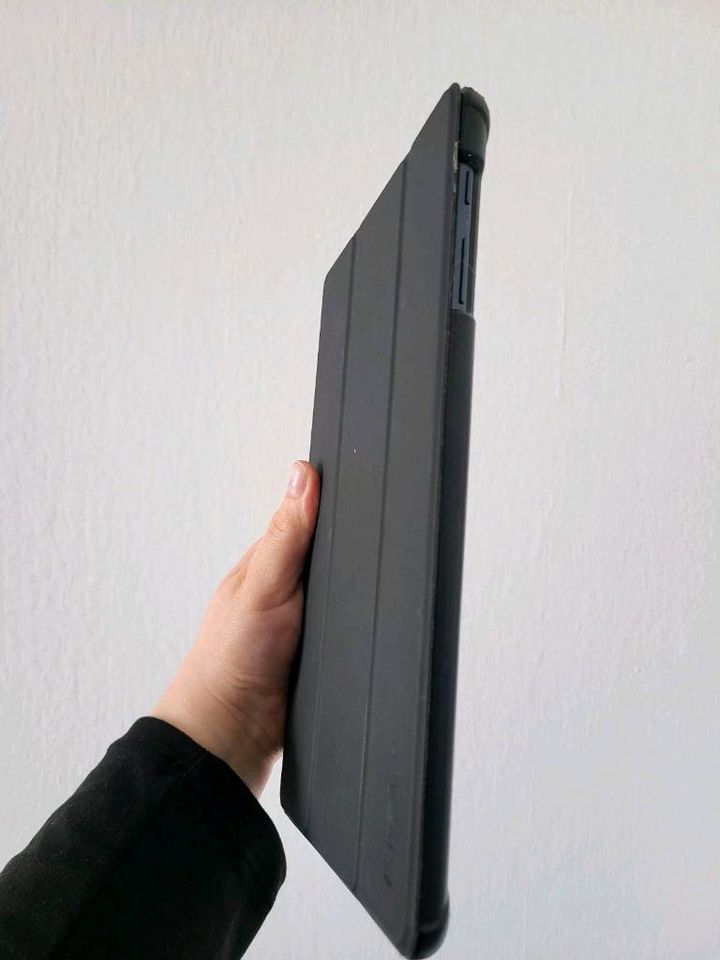Samsung Galaxy Tab A SM-T515 in Berlin