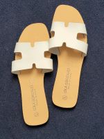 Sandalen, Sommer-Sandaletten weiß Gr. 37 Nordrhein-Westfalen - Salzkotten Vorschau