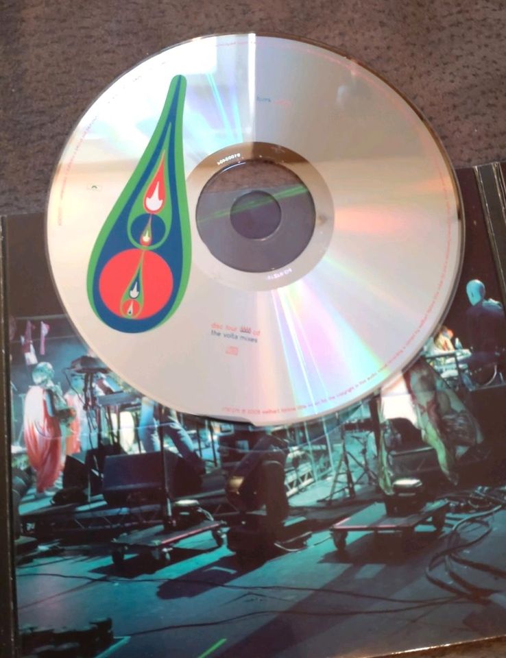Björk - Voltaic (2 DVD + 2 CD + Poster) in Potsdam