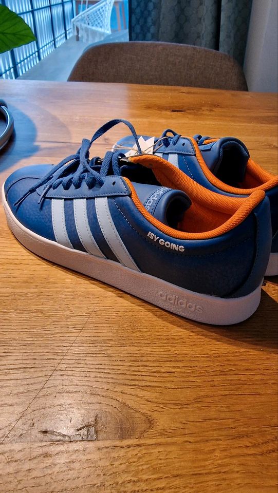 Adidas Schuhe Größe 42 neu mit Etikett in Rust