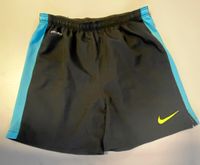 Kurze Sporthose Shorts Trainingshose Jungen Gr. 128 schwarz Baden-Württemberg - Weil am Rhein Vorschau