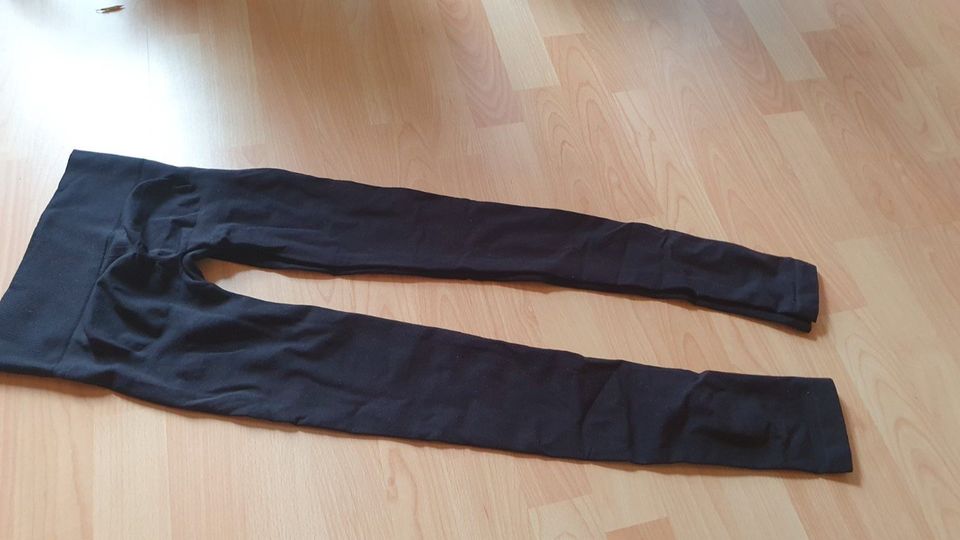 Vero Moda Fix it Leggings in Gr. XS in Düren