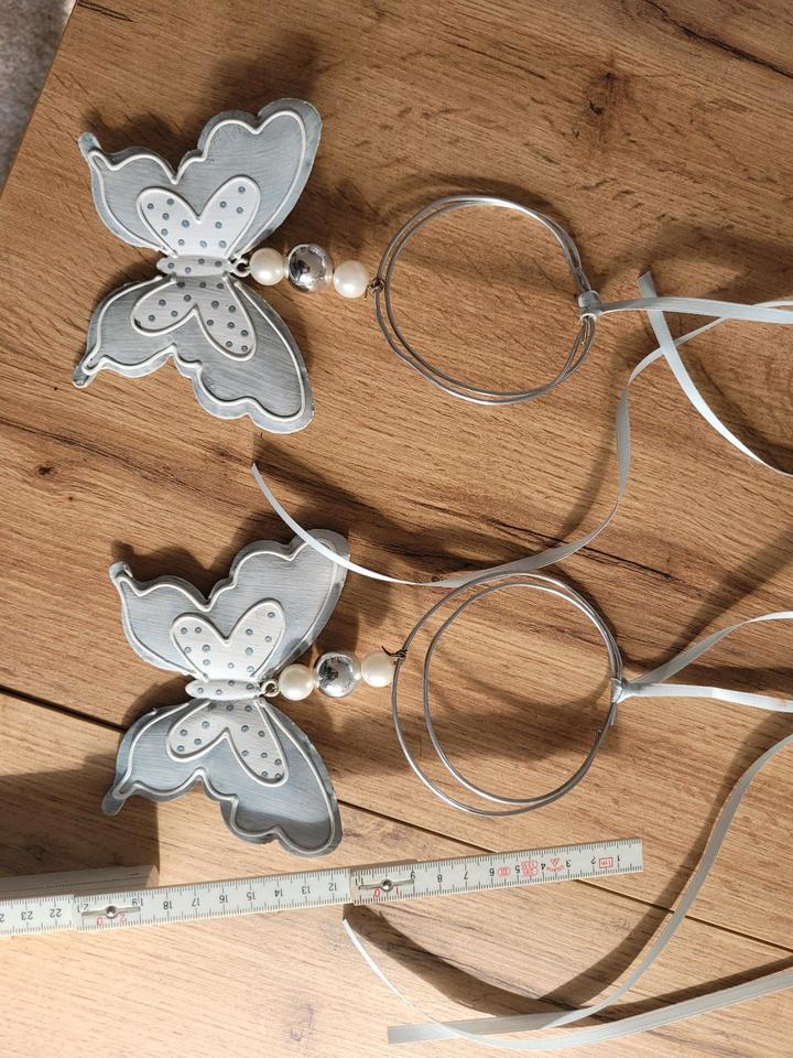Frühling Fensterdeko Silber grau weiß Schmetterling,  2 Stück in Emsdetten