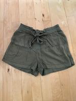 Pimkie kurze Hose Olive Gr. S München - Moosach Vorschau