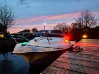 Sportboot Quicksilver 435 Cabin + Mercury 40 PS + Trailer 100km/h Hessen - Allendorf Vorschau