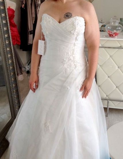 Sweetheart Brautkleid Ivory Gr. 46 Prinzessin mit Schnürung in Leverkusen