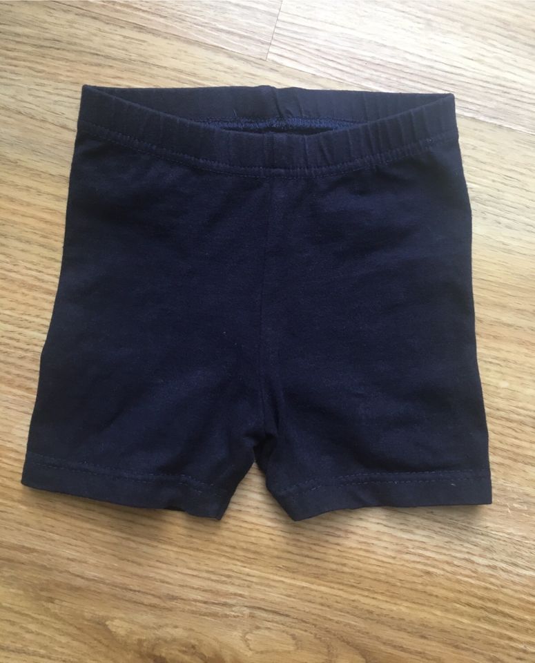 Dunkelblaue Radler-Hose/ kurze Hose Gr. 68 in Suhl