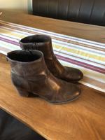 Esprit Ankle Boots/Stiefeletten Gr.41 Nordrhein-Westfalen - Windeck Vorschau