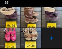 Mädchen Schuhe Größe 26 Winterstiefel Hausschuhe Sandalen Nordrhein-Westfalen - Grevenbroich Vorschau