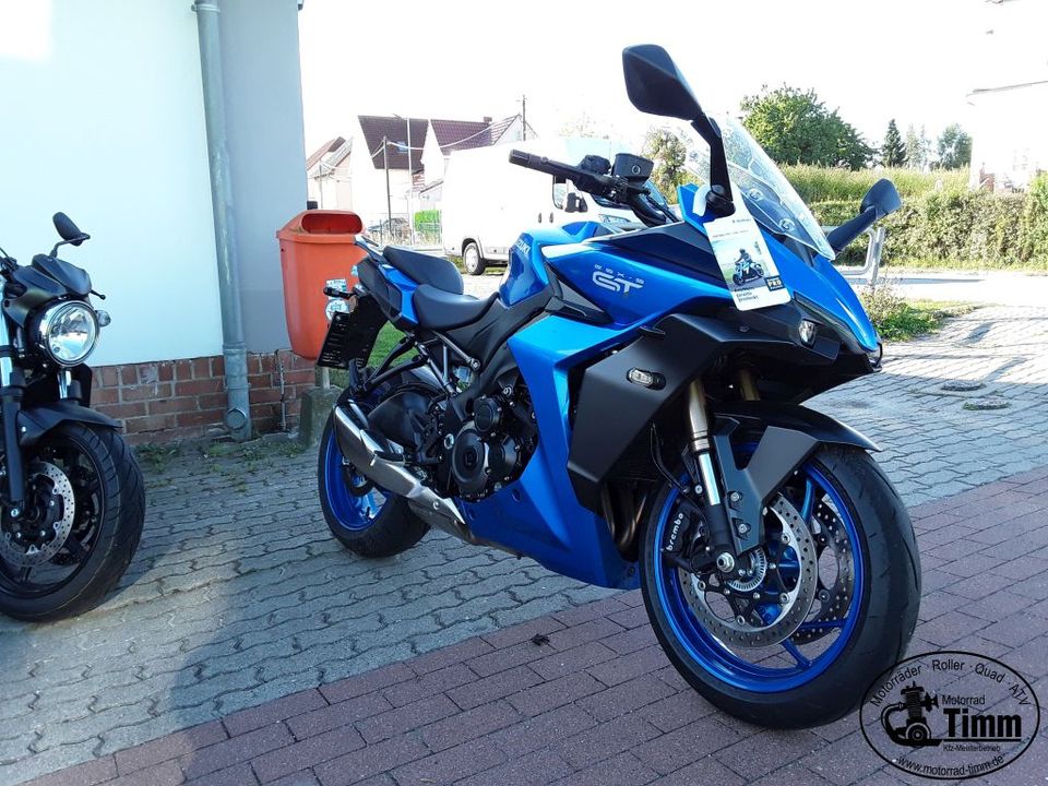 VORFÜHRFAHRZEUG Suzuki GSX-S1000GT GRAND TOURER in Bad Doberan