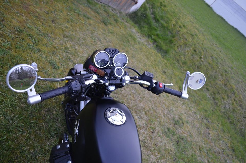 Moto Guzzi V7 Stone in Bad Wurzach