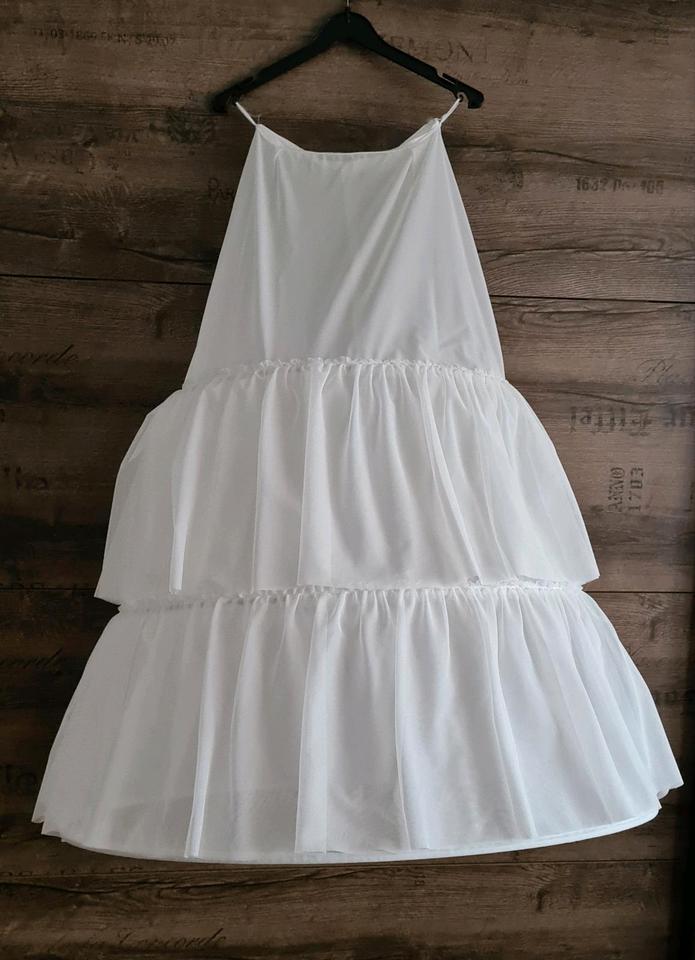 Reifrock für Brautkleid, 3 Ringe, Gr. 40, weiß, verstellbar in Erbach