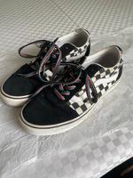 Vans mit Karomuster Niedersachsen - Wolfenbüttel Vorschau