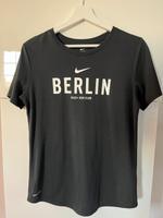 Nike T-Shirt, Sportshirt, Größe S, schwarz mit weißem Aufdruck Saarland - Nalbach Vorschau