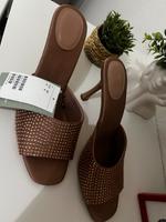 Offene Pumps, Sandale Gr,42 mit steinchen in der Farbe Corale Berlin - Wilmersdorf Vorschau