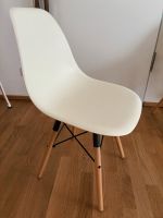 4 Stühle fürs Esszimmer / Esszimmerstühle cremeweiß Bayern - Regensburg Vorschau