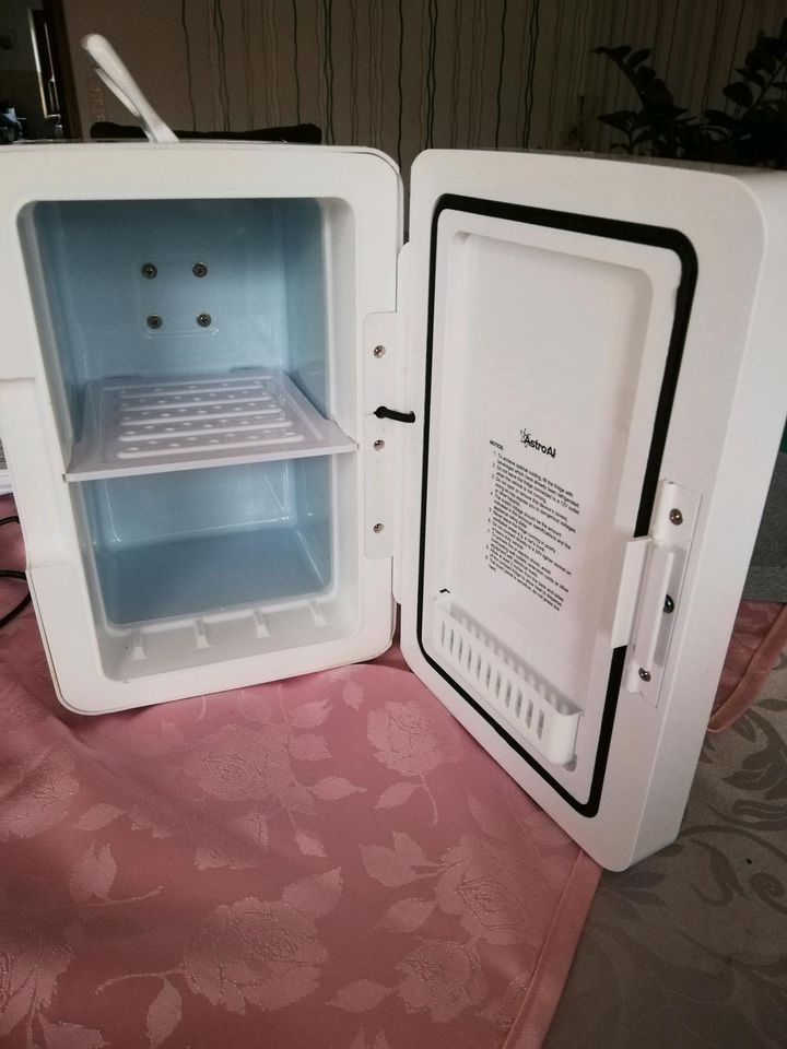 Mini Kühlschrank 6L fast neu in Mannheim