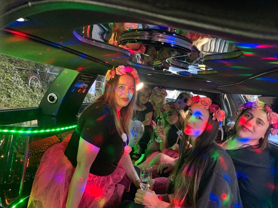 Stretchlimousine Limousine Mieten Hochzeit JGA Geburtstag  Party in Münster-Hafen