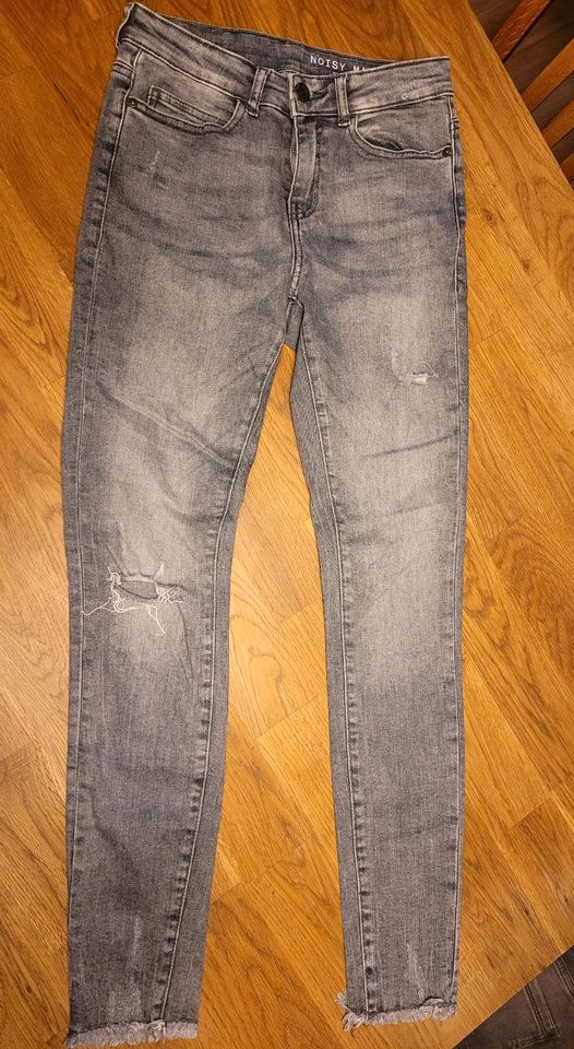 Jeans grey washed NOISY MAY, wie NEU, W27/L32 Skinny in Dresden