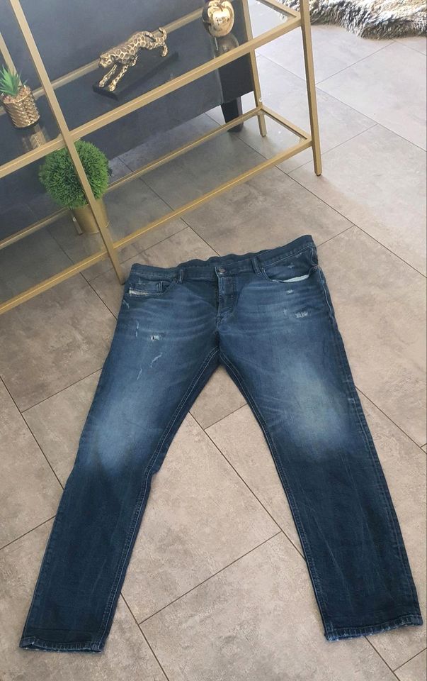 Diesel Herren Jeans Tepphar W 38/ L 30 in Bremen