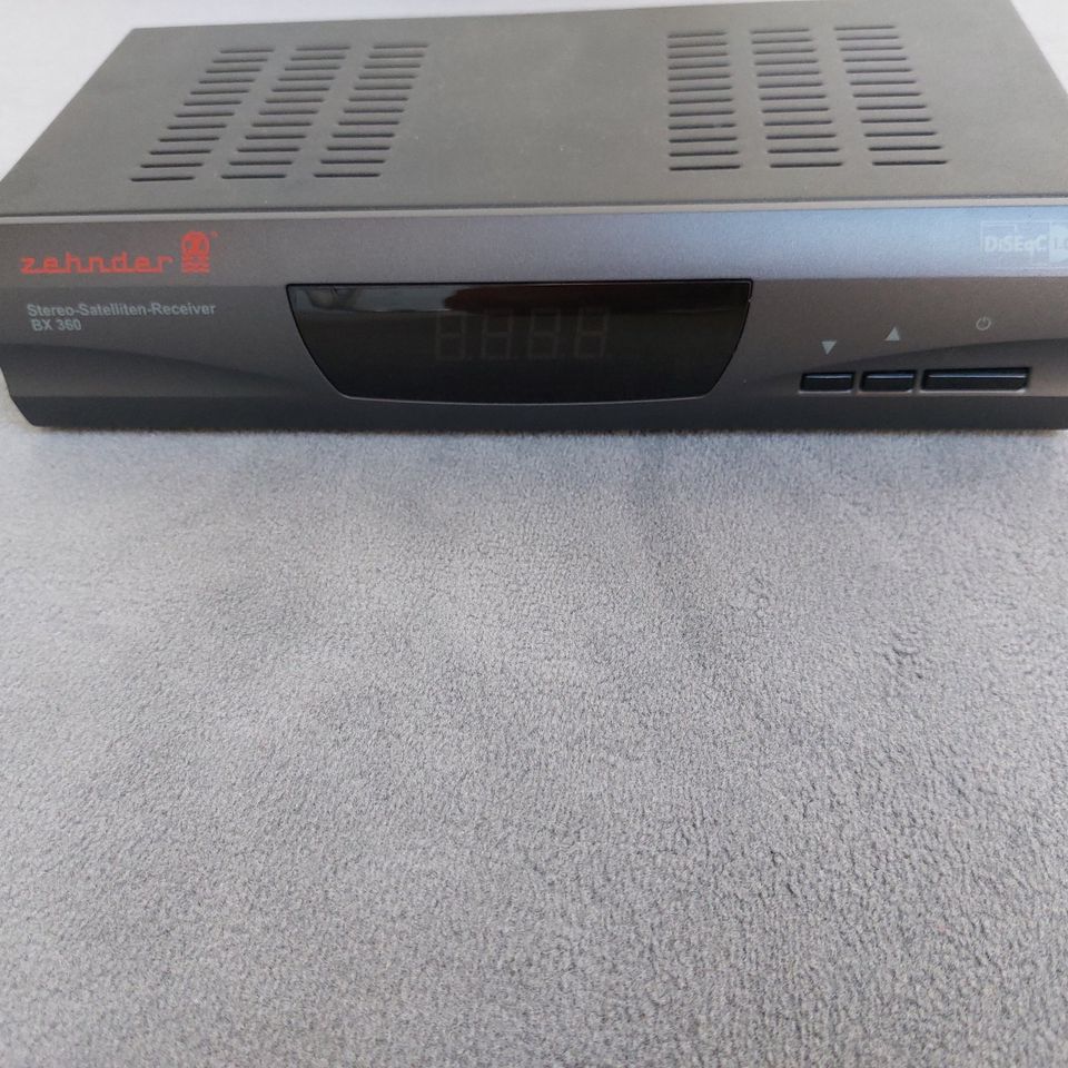 Zehnder Stereo-Satelliten-Receiver BX 360 in Radolfzell am Bodensee