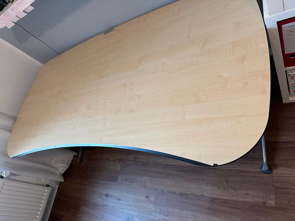 Schreibtisch 200x90 cm in Tönisvorst