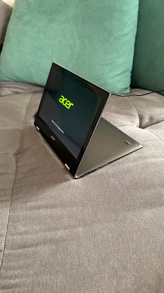 Acer Spin 1 Laptop - Faltbarer Tablet PC - 11,6 Zoll - 128 GB in Karlsruhe