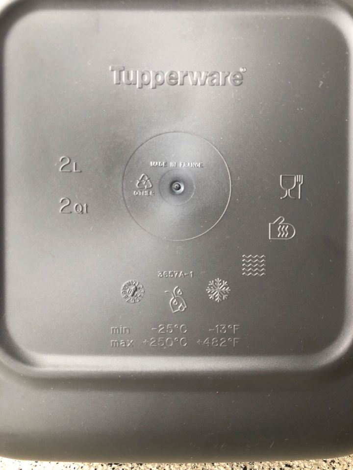 Tupperware Ultra Pro 2,0 L quadratisch Auflaufform NEU!! in Düsseldorf