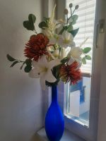 Schöne Blumen/Vase..mit Blumen Baden-Württemberg - Laichingen Vorschau